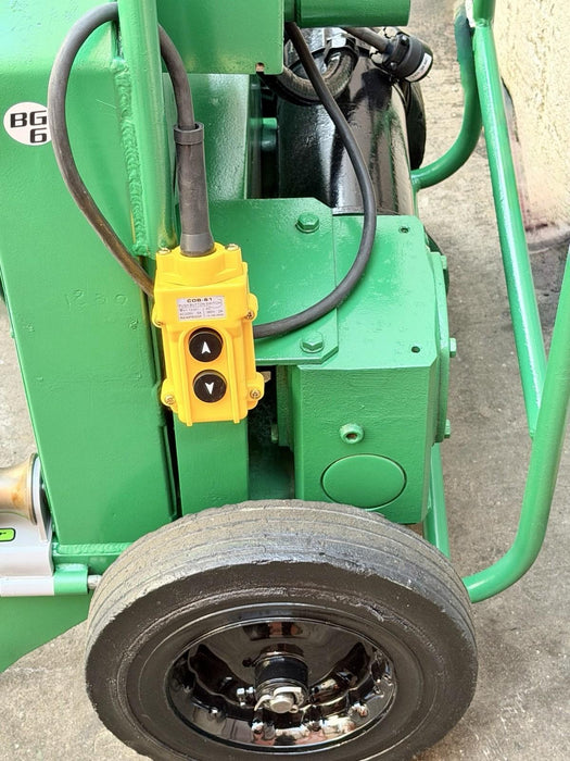 Greenlee 555 Conduit Pipe Bender 1/2"-2" RIGID & IMC NEW BOARD! Works Great BG6