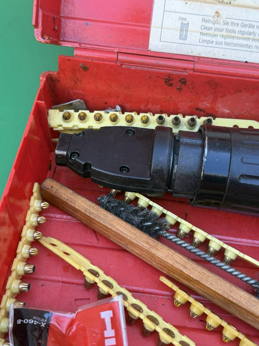 Hilti 305179 DX460-F8 Full Automatic Powder-Actuated Fastening Nail Gun +Case #2