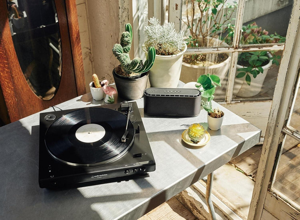 Audio-Technica AT-LP60XBT Turntable - Black