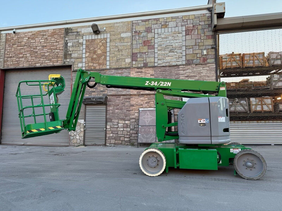 2022 Genie Z34/22 34' Electric Articulating Boom Man Lift Aerial Jib 60HRS