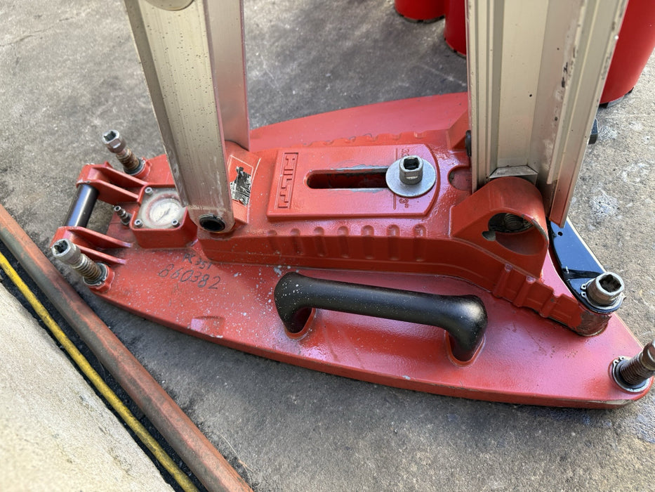 Hilti DD-200 DD200 Core Drill Rig with Core Bits Works Fine et61
