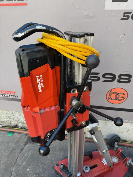 Hilti DD-250 DD200 Core Drill Rig with Core Bits Works Fine et2