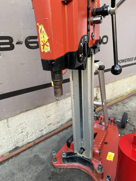 Hilti DD-250 DD200 Core Drill Rig with Core Bits Works Fine etm4
