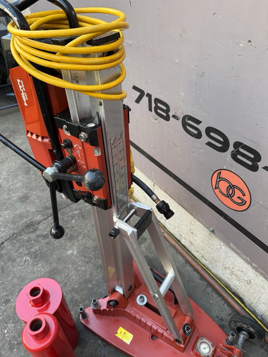 Hilti DD-250 DD200 Core Drill Rig with Core Bits Works Fine etm4