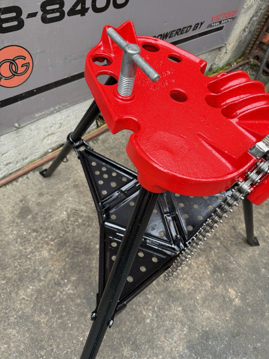 Ridgid 450 Pipe Vise Tripod Tri Stand.  Up to 5 inches. Nice Shape.