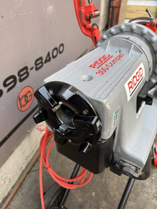Ridgid 300 Compact Pipe  Threader Machine 1/2” To 2” 2018 Model Works Great