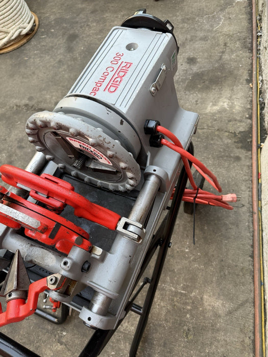 Ridgid 300 Compact Pipe  Threader Machine 1/2” To 2” 2018 Model Works Great