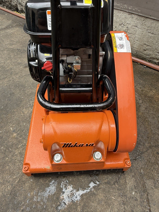 MULTIQUIP MVH 85H Paver Plate Compactor Mint Shape 💥