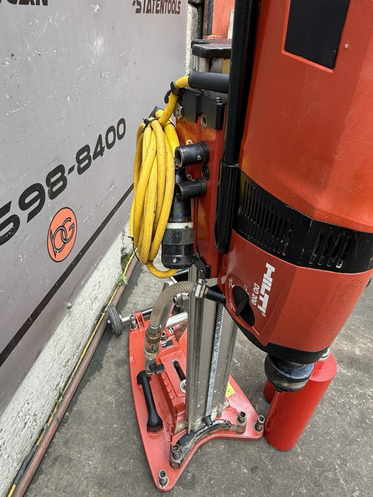 Hilti DD-200 DD200 Core Drill Rig with Core Bits Works Fine eg6