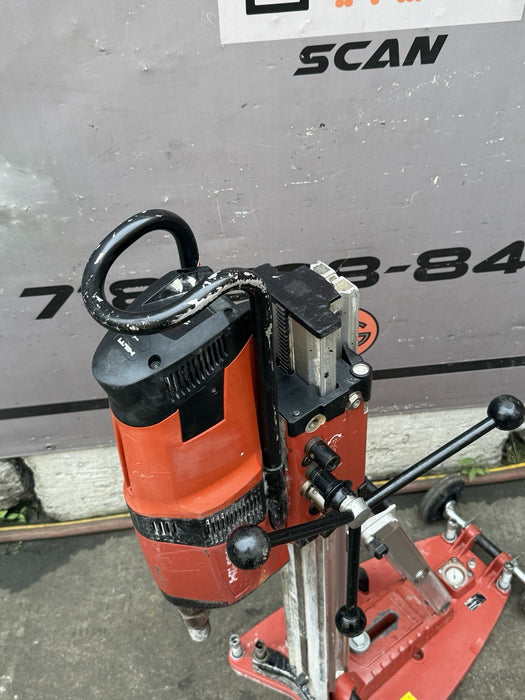 Hilti DD-200 DD200 Core Drill Rig with Core Bits Works Fine eg4
