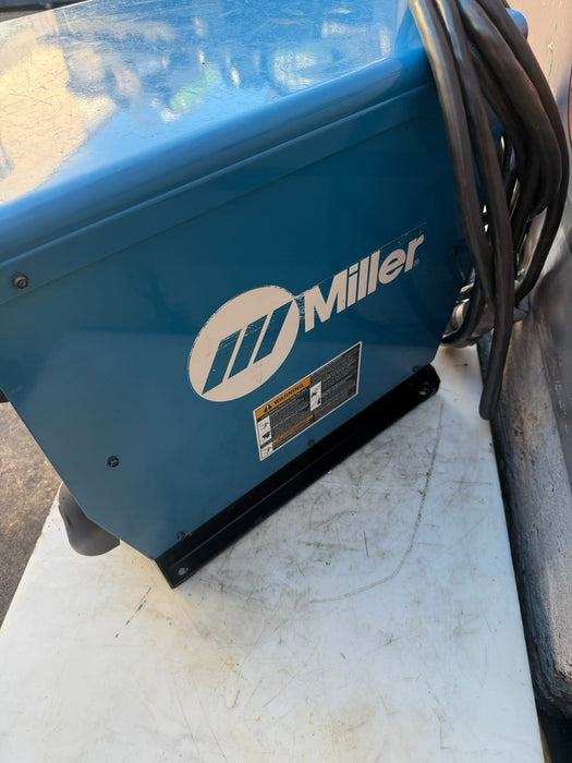 Miller Pipepro 300 FieldPro Welder 230/460/575 Volts 1/3 Phase (907489)