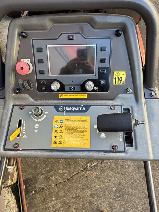 Husqvarna FS-5000D Walk Behind Concrete Saw 2019 Model only 346Hours 3 Speed