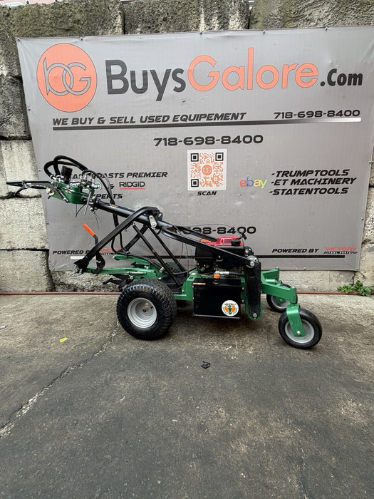 Billy Goat Hole Post Auger Self Propelled 390cc Honda GXV 2019 4 HRS Mint Shape