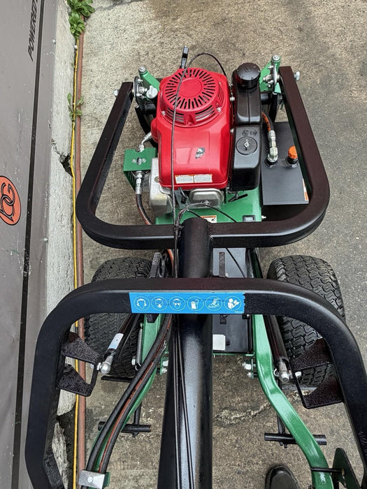 Billy Goat Hole Post Auger Self Propelled 390cc Honda GXV 2019 4 HRS Mint Shape