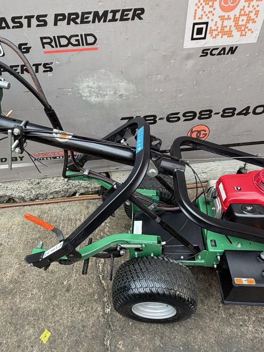 Billy Goat Hole Post Auger Self Propelled 390cc Honda GXV 2019 4 HRS Mint Shape