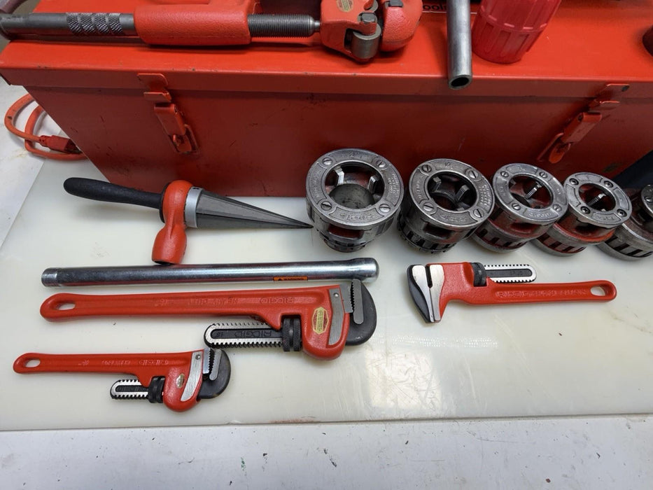 RIDGID 700 PIPE THREADER, 1/2"- 2" 12R DIE SET, REAMER, CUTTER, BOX, REFURBISHED et2