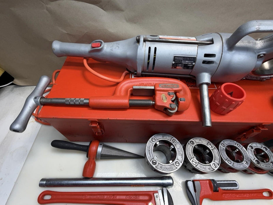 RIDGID 700 PIPE THREADER, 1/2"- 2" 12R DIE SET, REAMER, CUTTER, BOX, REFURBISHED et2