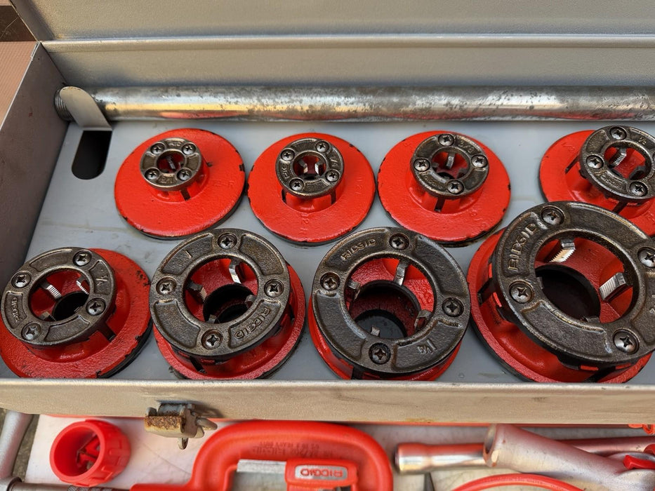RIDGID 700 PIPE THREADER, 1/2"- 2" 12R DIE SET, REAMER, CUTTER, BOX, REFURBISHED