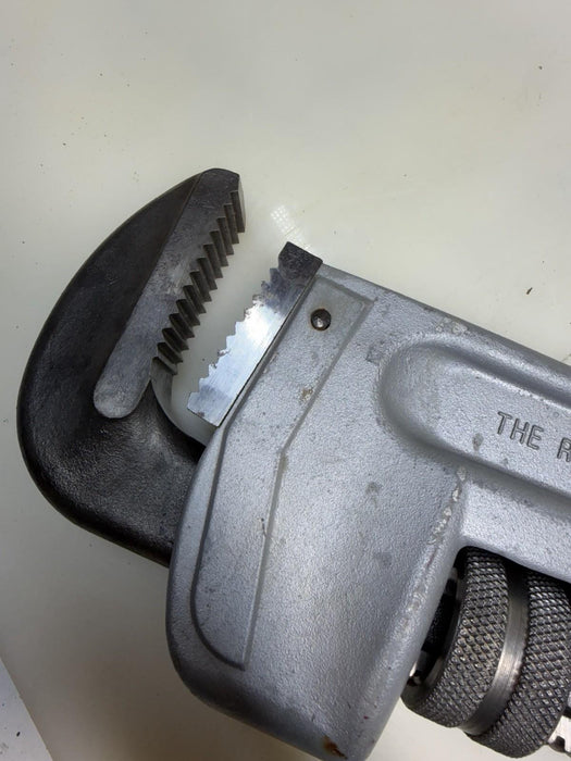 Rigid 36” Aluminum Straight Pipe Wrench (Model 836) Mint Condition