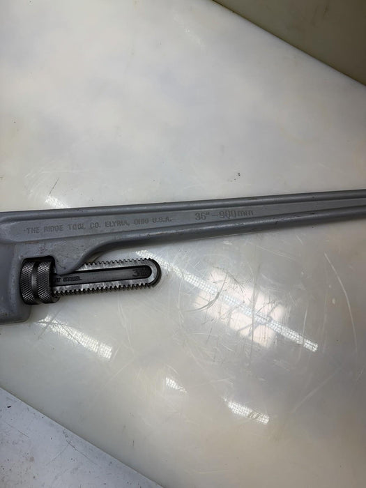 Rigid 36” Aluminum Straight Pipe Wrench (Model 836) Mint Condition et3