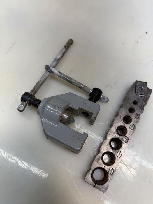 RIDGID 345 FLARING TOOL et3