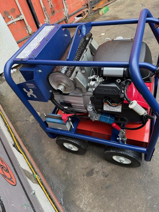 2022 Makinex GEN-16P-US-240 Portable 3-Phase Generator 16kW Gasoline Honda GX690