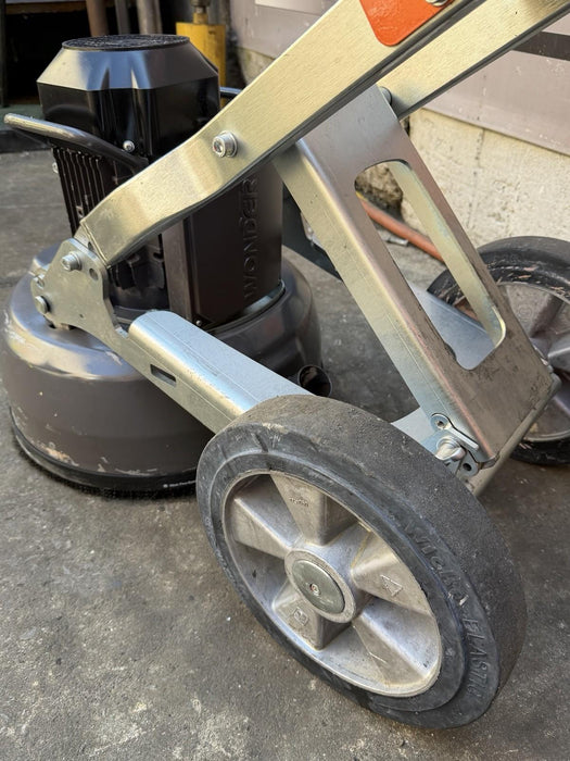 Husqvarna PG450 Concrete Floor Grinder 2022 154HRS DUST GUARD AND DISCS INCLUDED