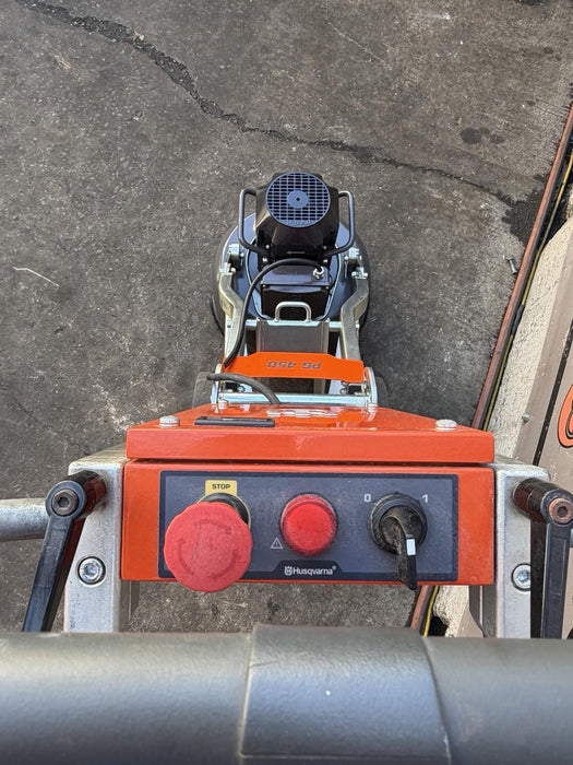 Husqvarna PG450 Concrete Floor Grinder 2022 6HRS DUST GUARD AND DISCS INCLUDED