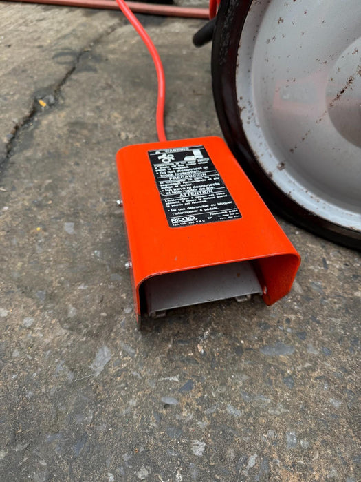 RIDGID 535 PIPE THREADER V3 1/2"-2" THREADING MACHINE  811A DIE