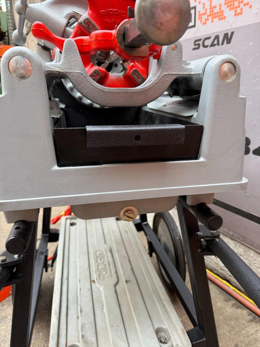 RIDGID 535 PIPE THREADER V3 1/2"-2" THREADING MACHINE  811A DIE
