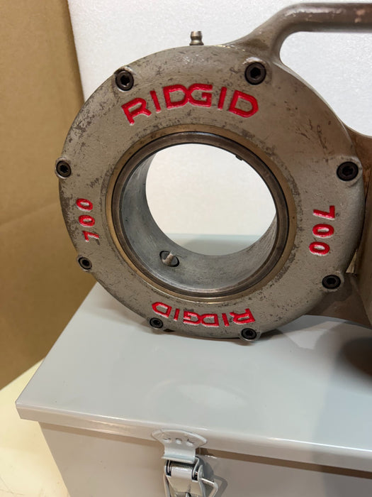 RIDGID 700 Pipe Threader w/ 12-R Die Set & "BRAND NEW" Metal Case (100% TESTED)