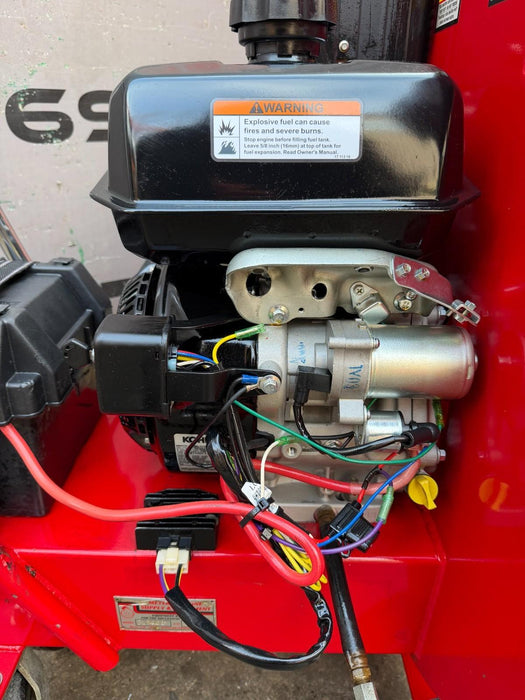 Meyer Versa Vac Insulation Vacuum 14HP Kohler Motor Works Great GRJ400 colonial