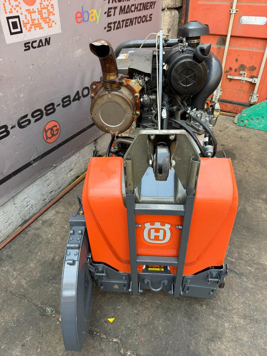 2016 Husqvarna FS-5000D Walk Behind Concrete Saw 24" Working Great, VIDEO