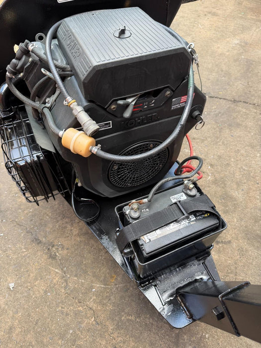 Meyer Versa Vac Insulation Vacuum 19HP Kohler Motor Works Great !