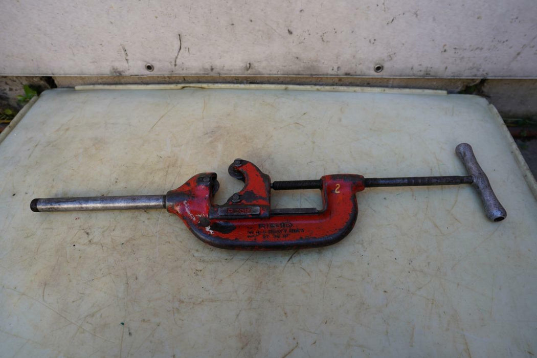 Ridgid 4-S 2 to 4 inch Pipe Cutter Works Fine #2