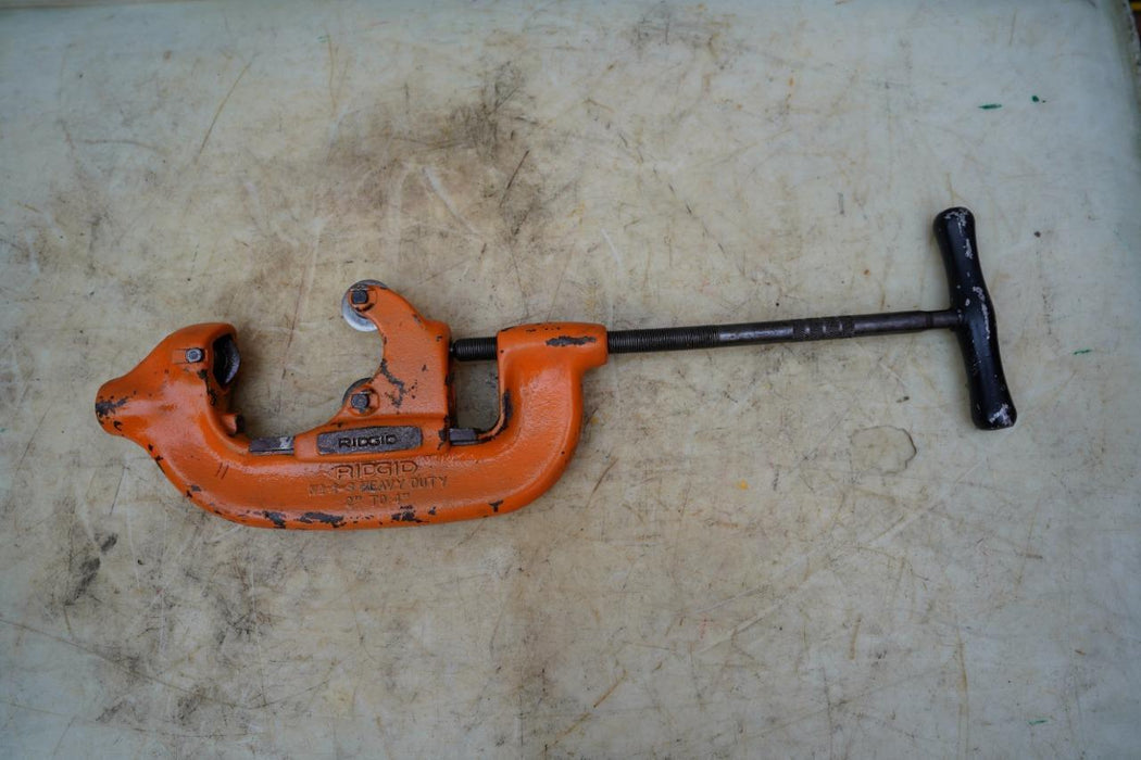 Ridgid Pipe Cutters 4S  2  to 4 inches Works Fine #11