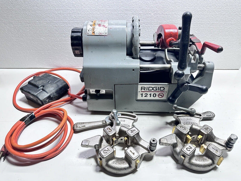 Ridgid 1210 Compact Pipe Threader With 2 Die Heads  1/2 - 3/4 & 1”  #1
