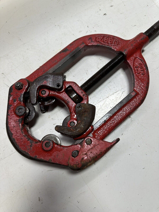 REED H4 2" - 4" Four Wheel Hinged Pipe Cutter  #1