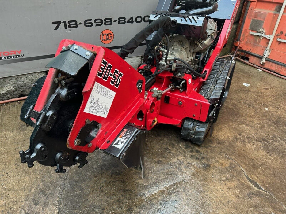 2018 Barreto 30SG Tracked Stump Grinder - Briggs Vanguard 31HP ! Video ! et3