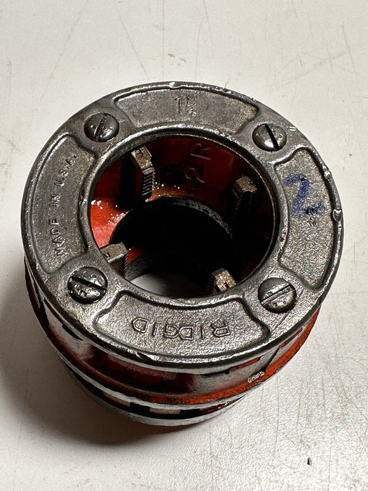 Ridgid 12-R Pipe Threader Threading 1-1/4" Die Head #2 Good condition No Chips