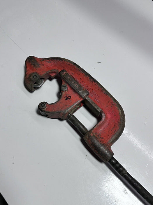 RIDGID NO 4-S Iron Pipe Cutter  2" to 4" Capacity Heavy Duty USA  #20